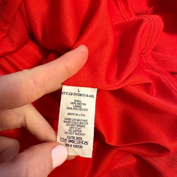 Dee Elly Francescas Red Dress - Picture 10 of 10